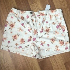 High Rise AE mom shorts